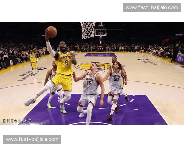 2015西决魅影:金州风暴与休斯顿余晖,那场改变篮球轨迹的命运对决 2015西决魅影:金州风暴与休斯顿余晖,那场改变篮球轨迹的命运对决